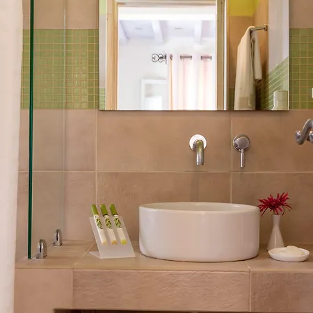 Vencia Boutique Hotell
